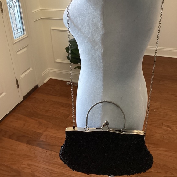 VINTAGE BEADED CROSSBODY CHAIN BAG (NWOT ) - Picture 7 of 10